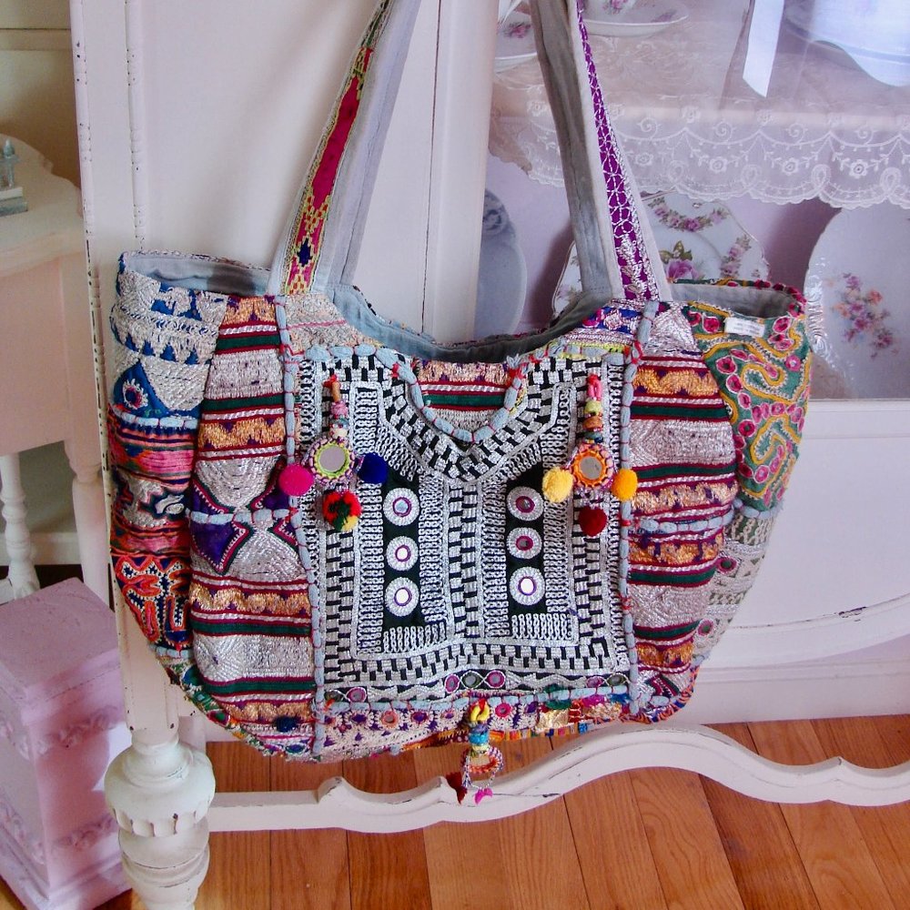 Vtg Made in India Boho Hippie Shoulder Rajasthani Banjara Hand Woven Hobo Bag